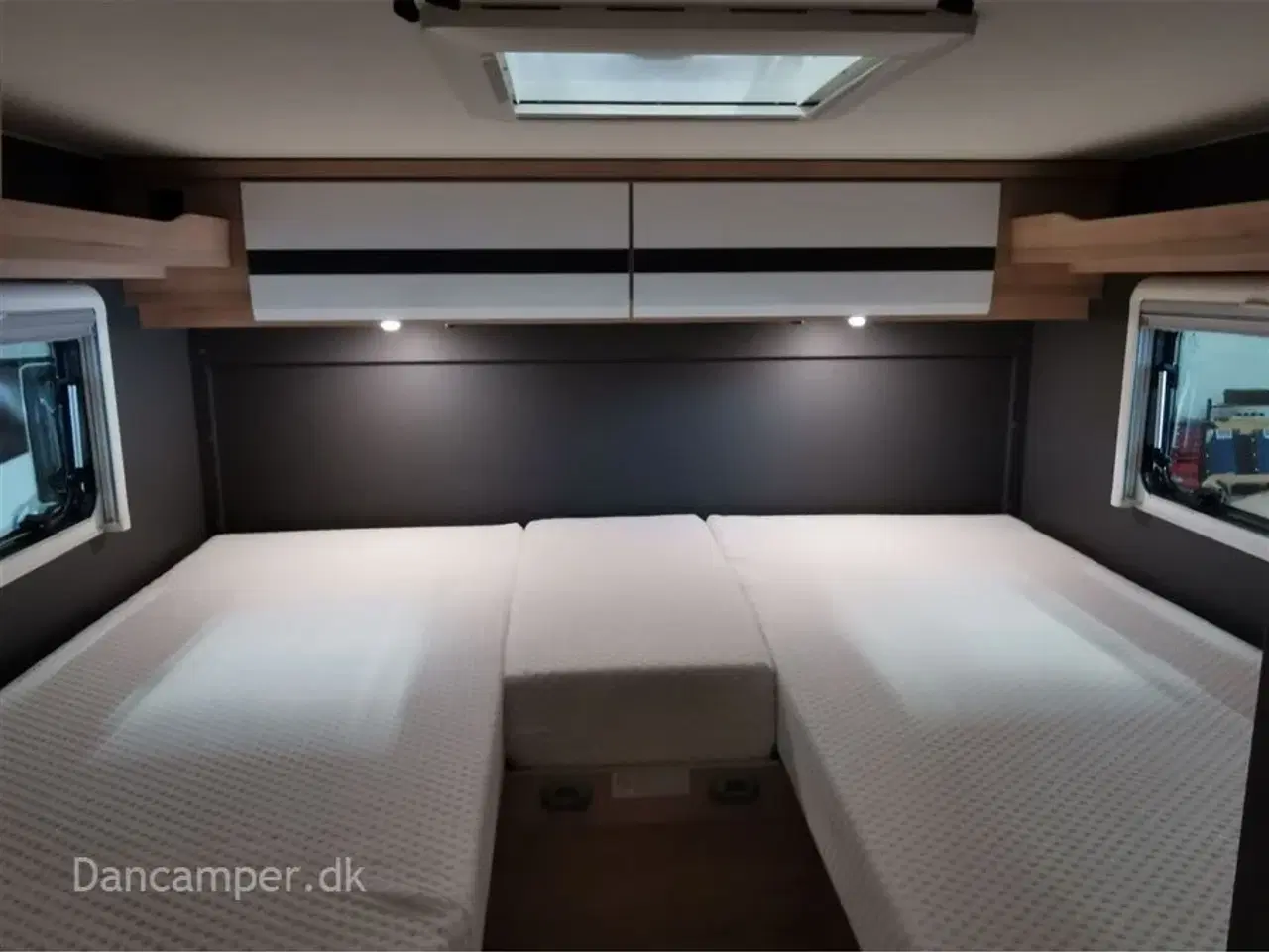 Billede 6 - 2025 - Dethleffs Globebus Camp T4   Flot slim line med 8-trins automatgear, 140 Hk, populær og meget rummelig trods sin længde på kun 6,63 m og 2,20 m i bredden