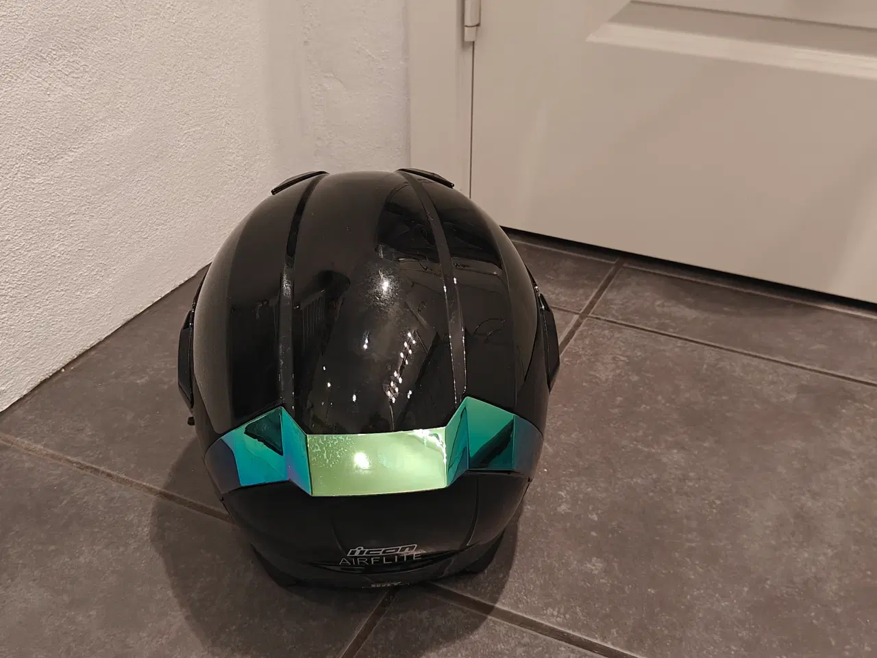 Billede 3 - Icon Airflite Large 59-60 CM