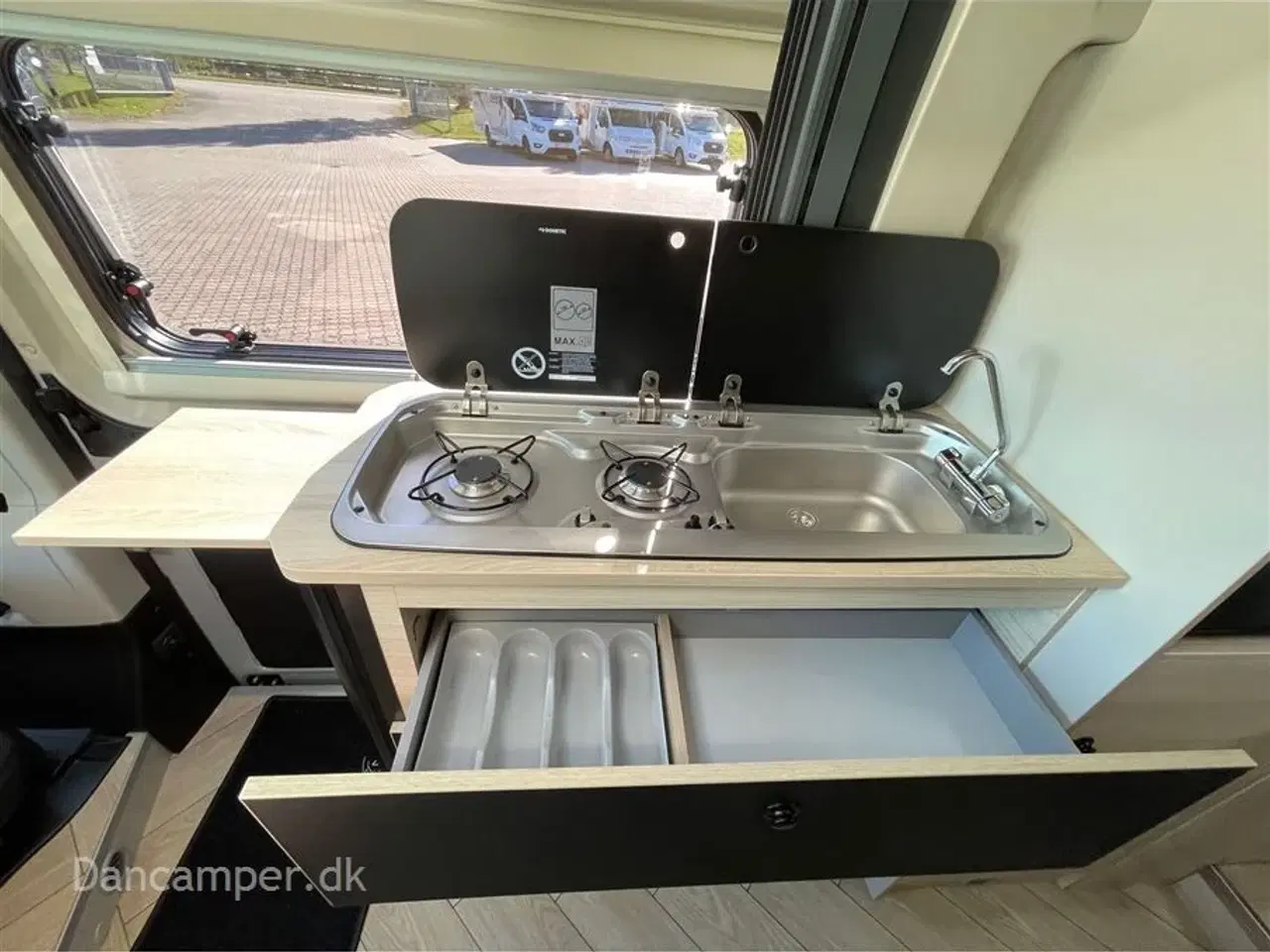 Billede 15 - 2025 - Chausson V697 Sport Line   MESSEPRIS kr. 875.400,- SPAR kr. 17.000,- Super vintercamper, 140 HK, 9-trins automatgear, Tilbehørs-, Connect-, Pack Look- og Artic pakke.