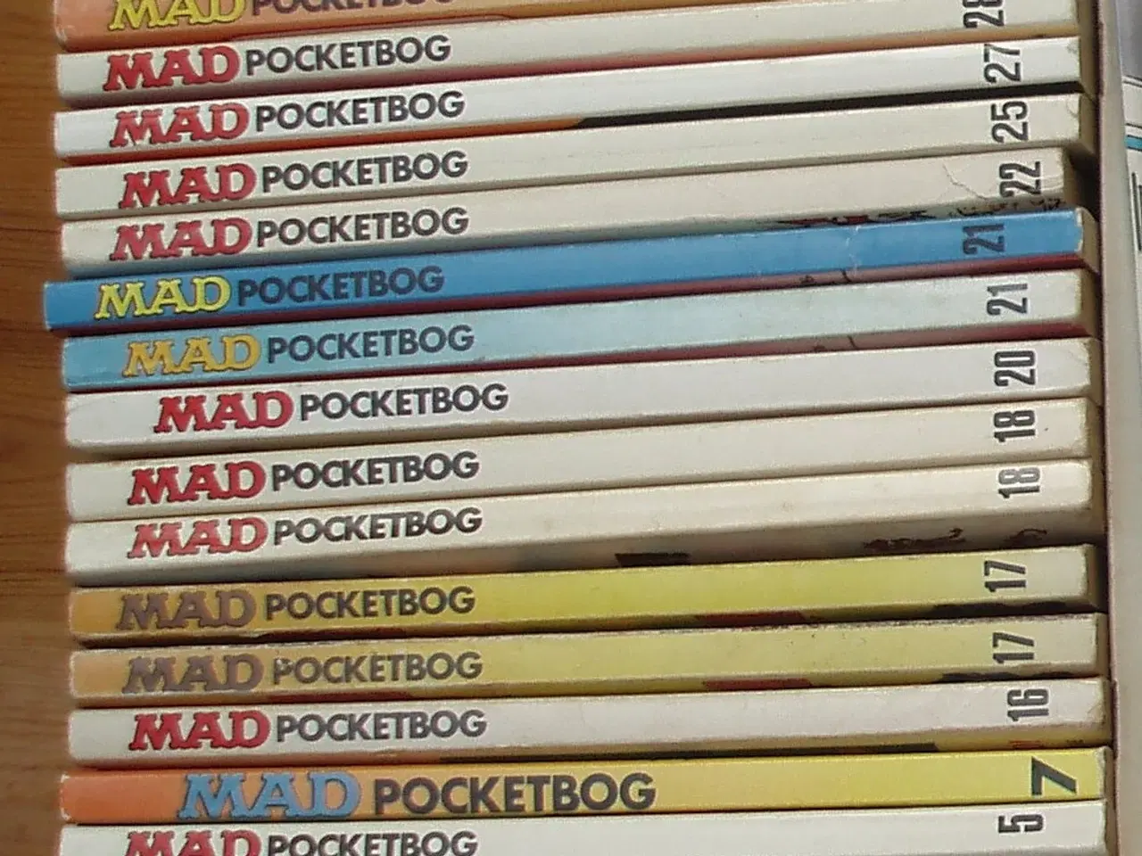 Billede 1 - MAD pocketbog