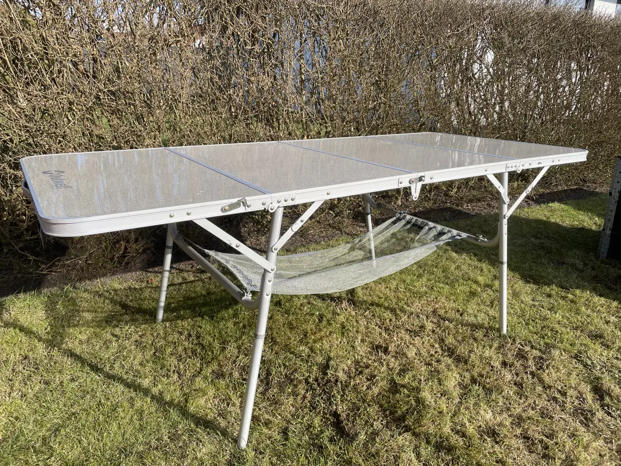 Billede 1 - Campingbord. Sammenklappelig