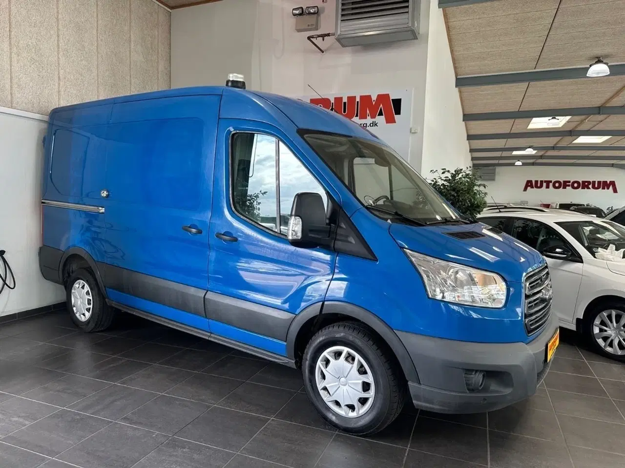 Billede 1 - Ford Transit 350 L2 Van 2,0 TDCi 130 Trend H2 FWD