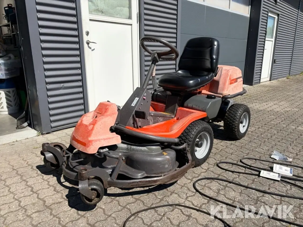 Billede 1 - Græsslåmaskine Husqvarna frontklipper Rider 15-V2