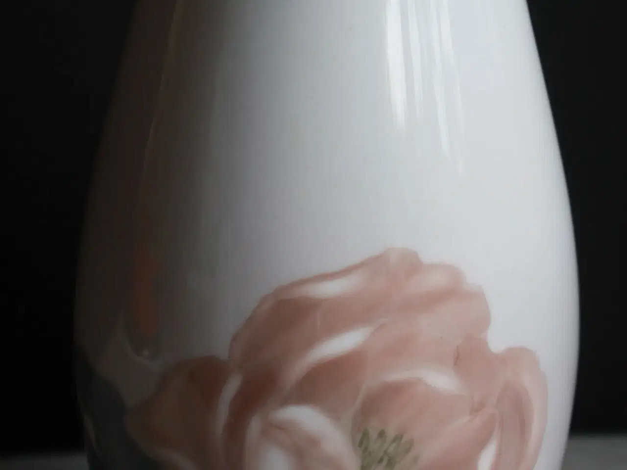 Billede 7 - Vase med pæon, Bing og Grøndahl