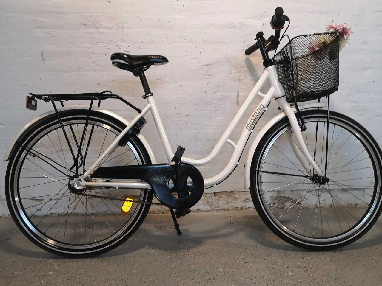 Billede 1 - Mustang 24"  3 gear Nyt dæk 👌 meget velholdt 👌