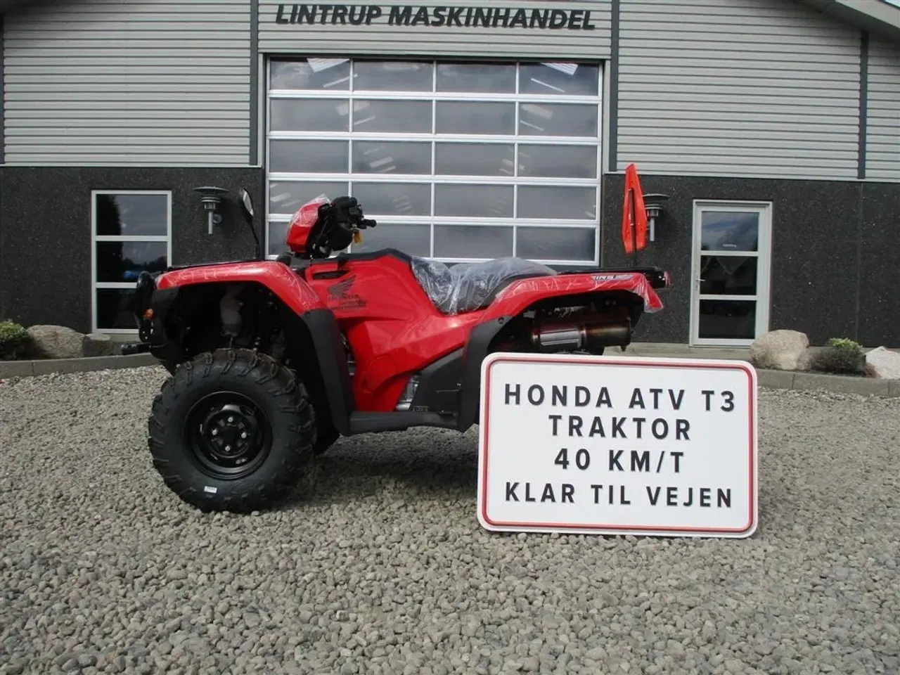 Billede 1 - Honda TRX 520 FA Traktor. STORT LAGER AF HONDA ATV. Vi hjælper gerne med at levere den til dig, og bytter gerne. KØB-SALG-BYTTE se mere på www.limas.dk