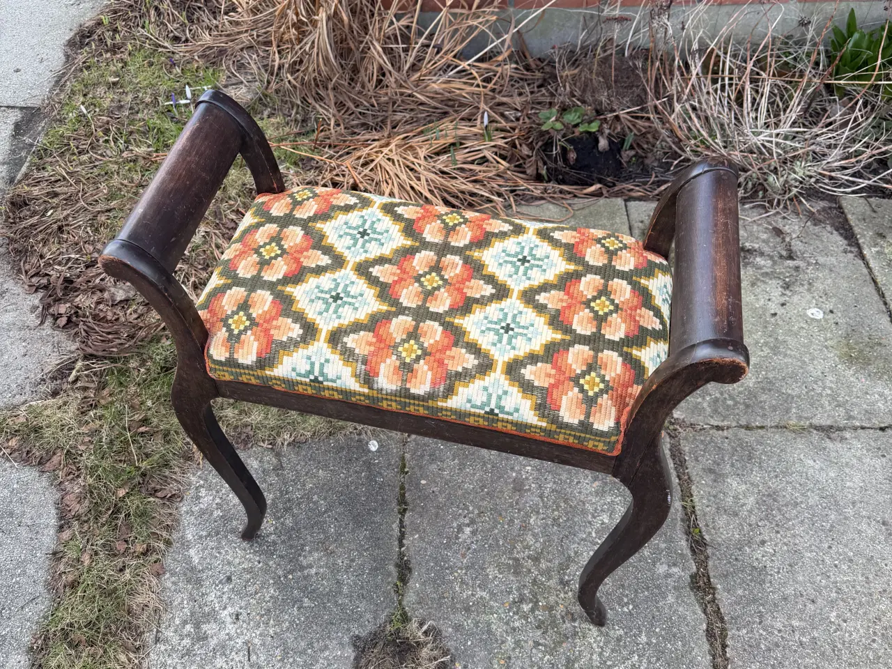 Billede 1 - Taburet til klaver 