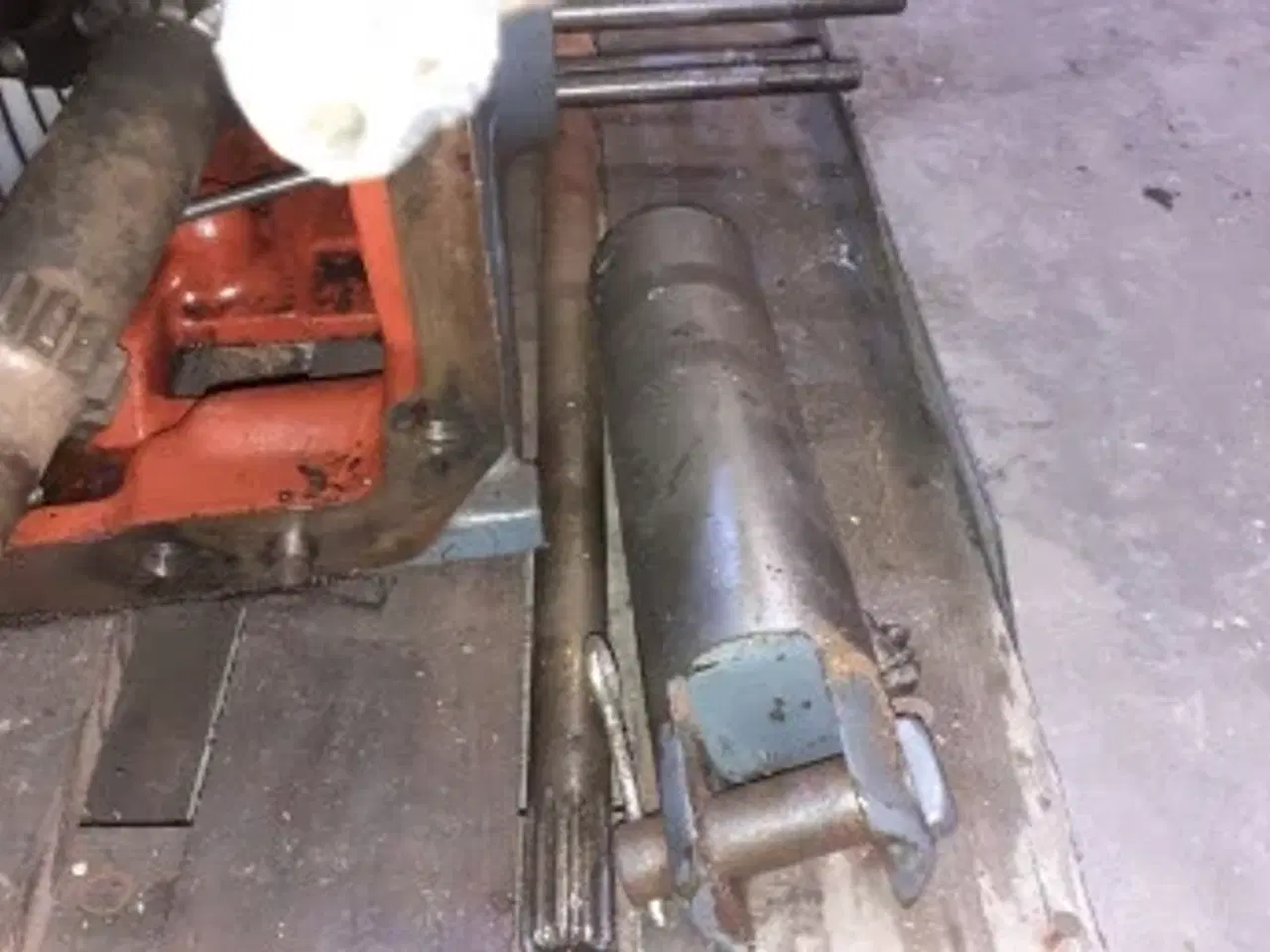 Billede 19 - New Holland TM 165 Bagtøj