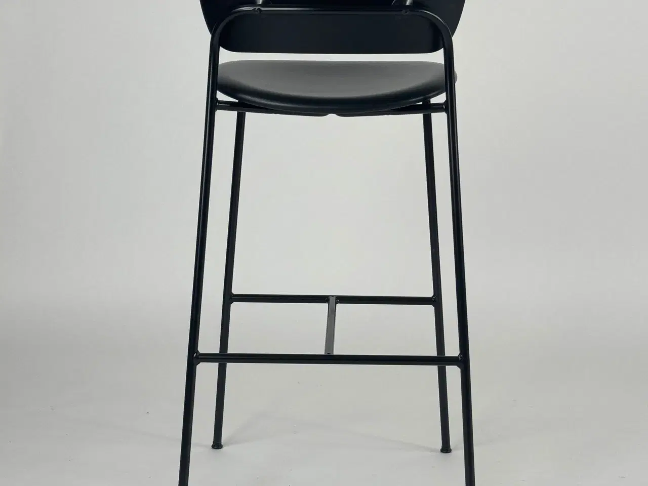 Billede 5 - &Tradition Pavilion AV10 Barstol – Sort Læder