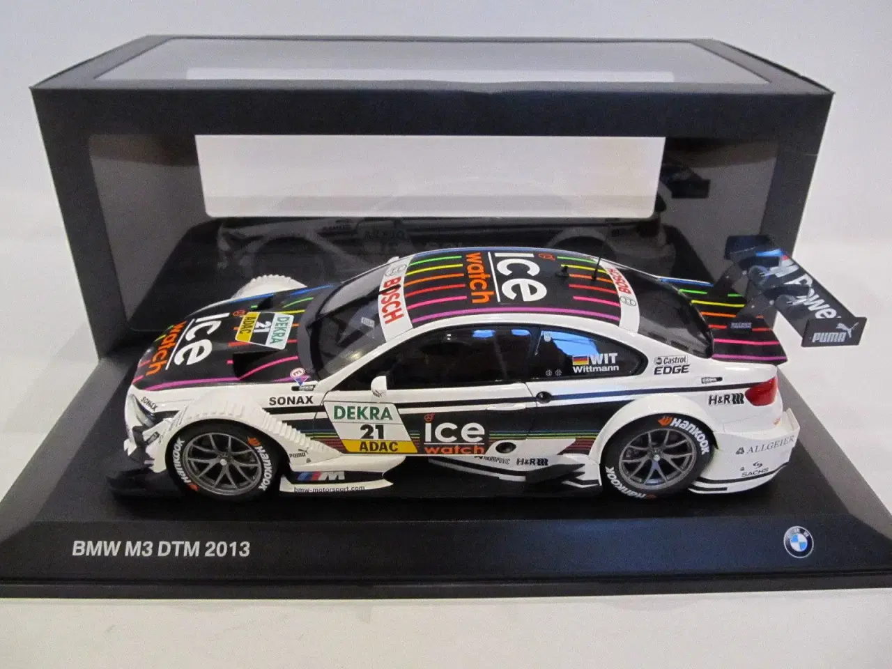 Billede 8 - 2012 BMW M3 DTM M-Power 1:18  MINICHAMPS