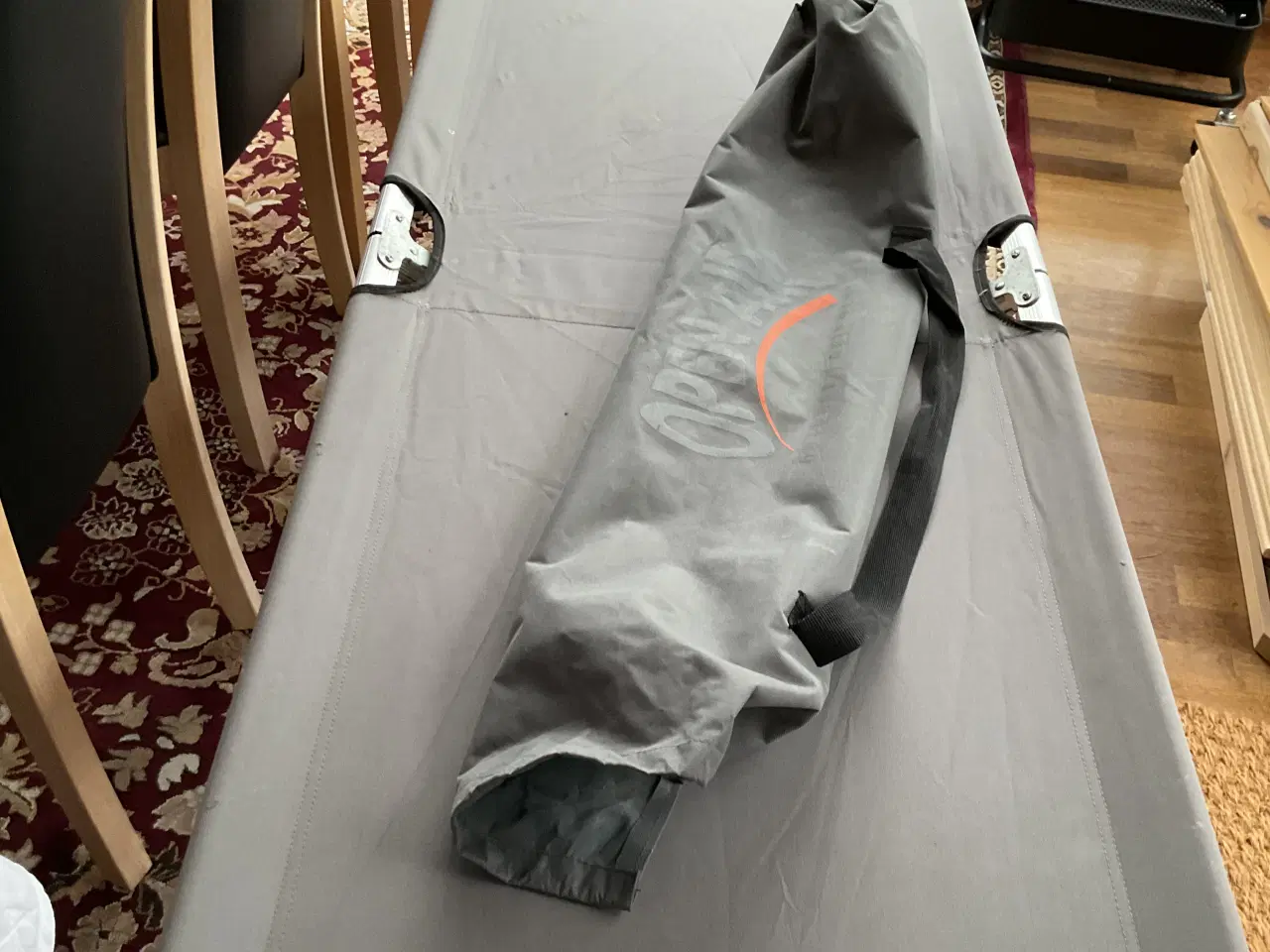 Billede 4 - Feltseng/festivalseng med opbevaringspose