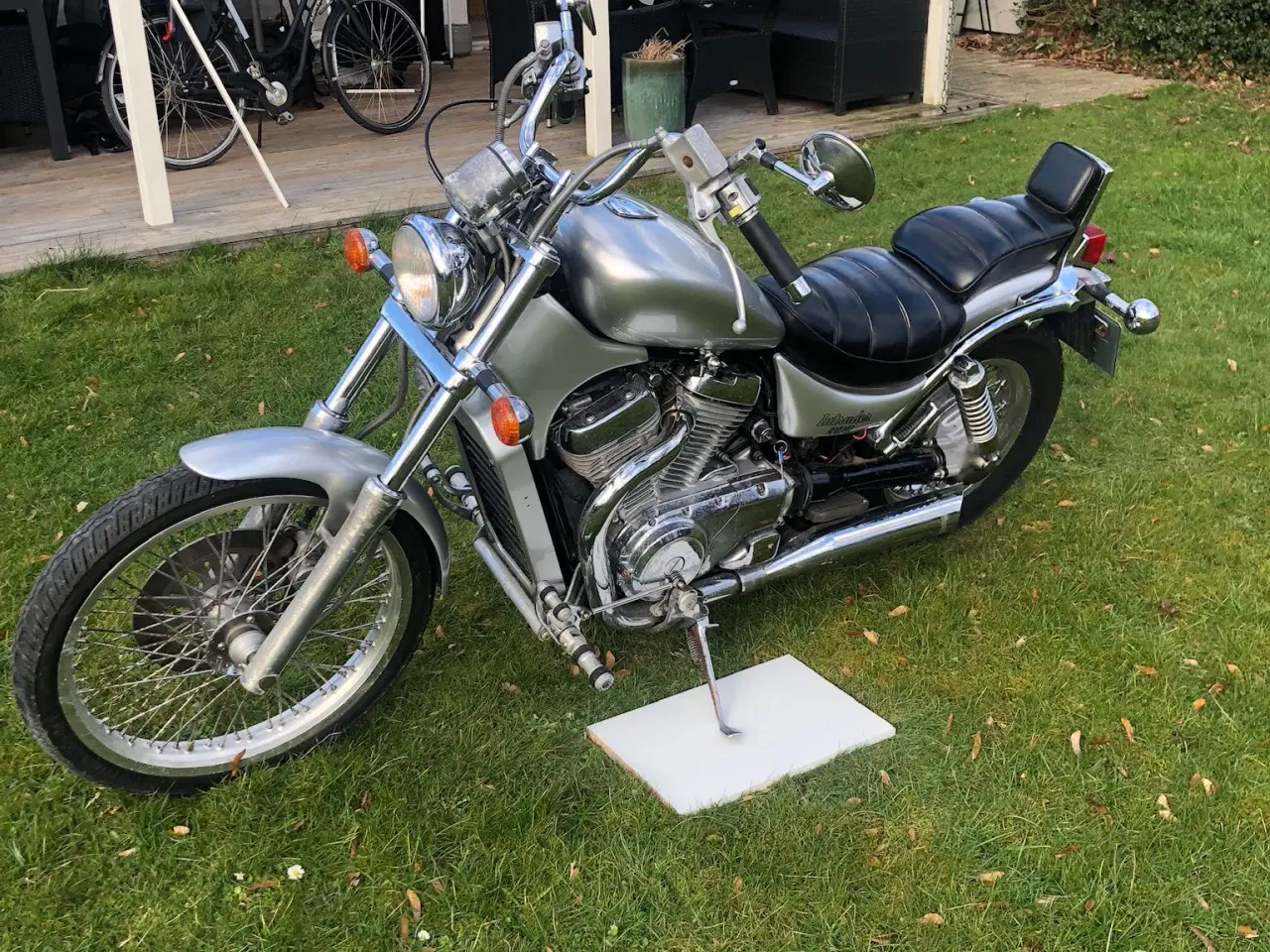 Billede 3 - Suzuki Intruder VS800