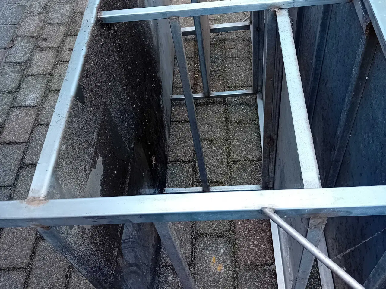 Billede 2 - Rustfri kraftig stålbord