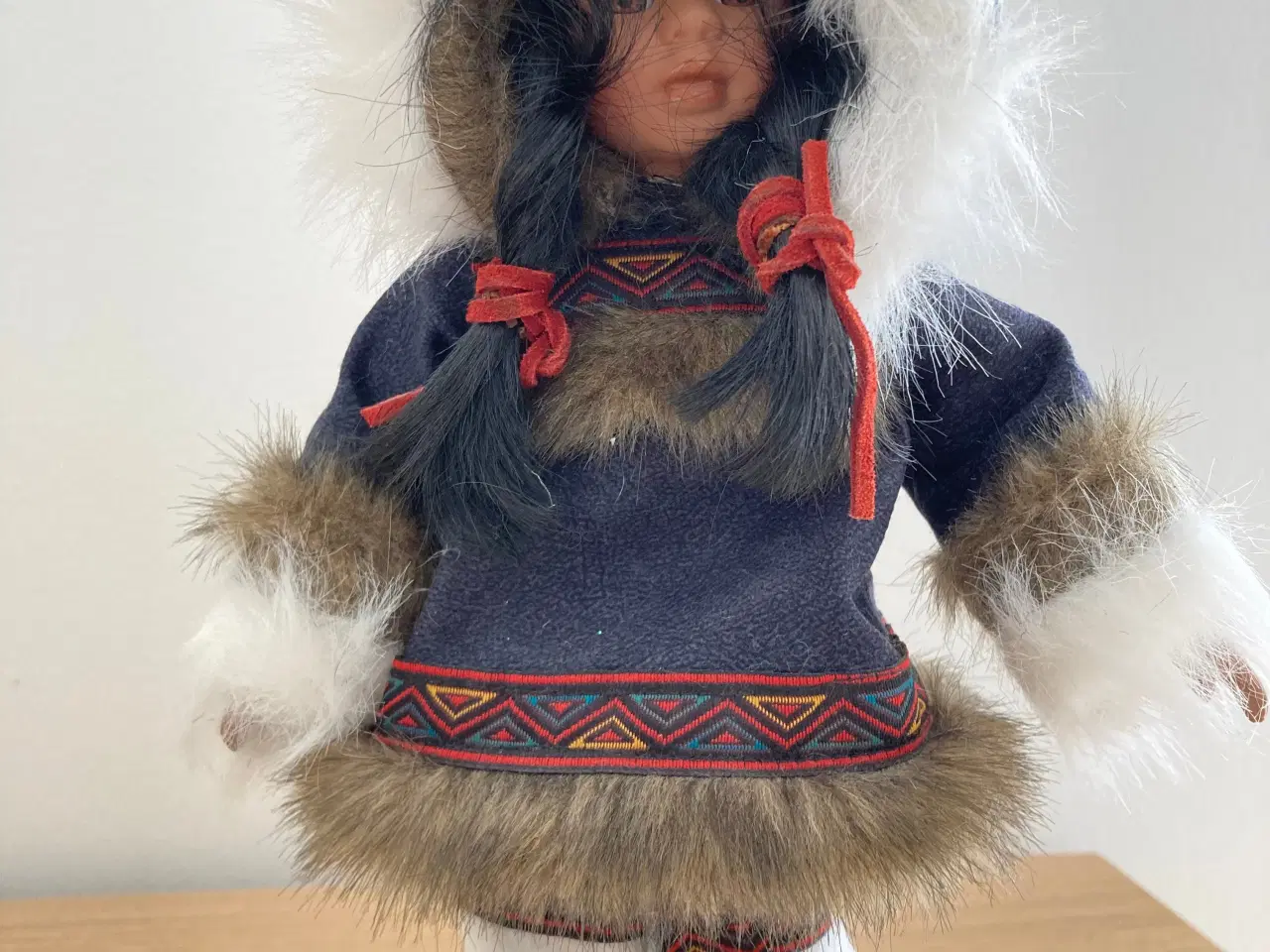 Billede 1 - Indianer dukke - The Broadway Collection 