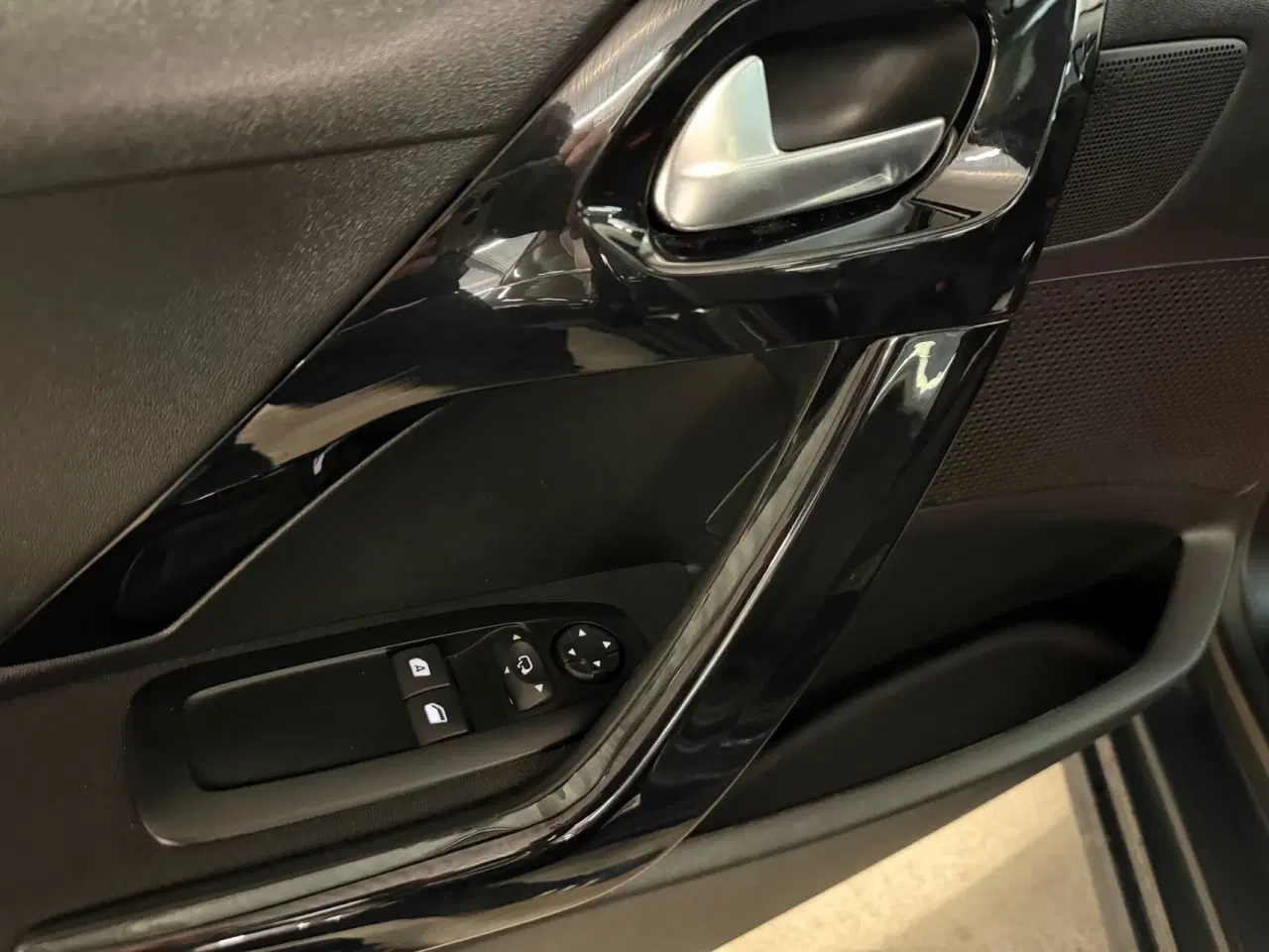 Billede 7 - Peugeot 208 1,5 BlueHDi Signature Sky 100HK 5d