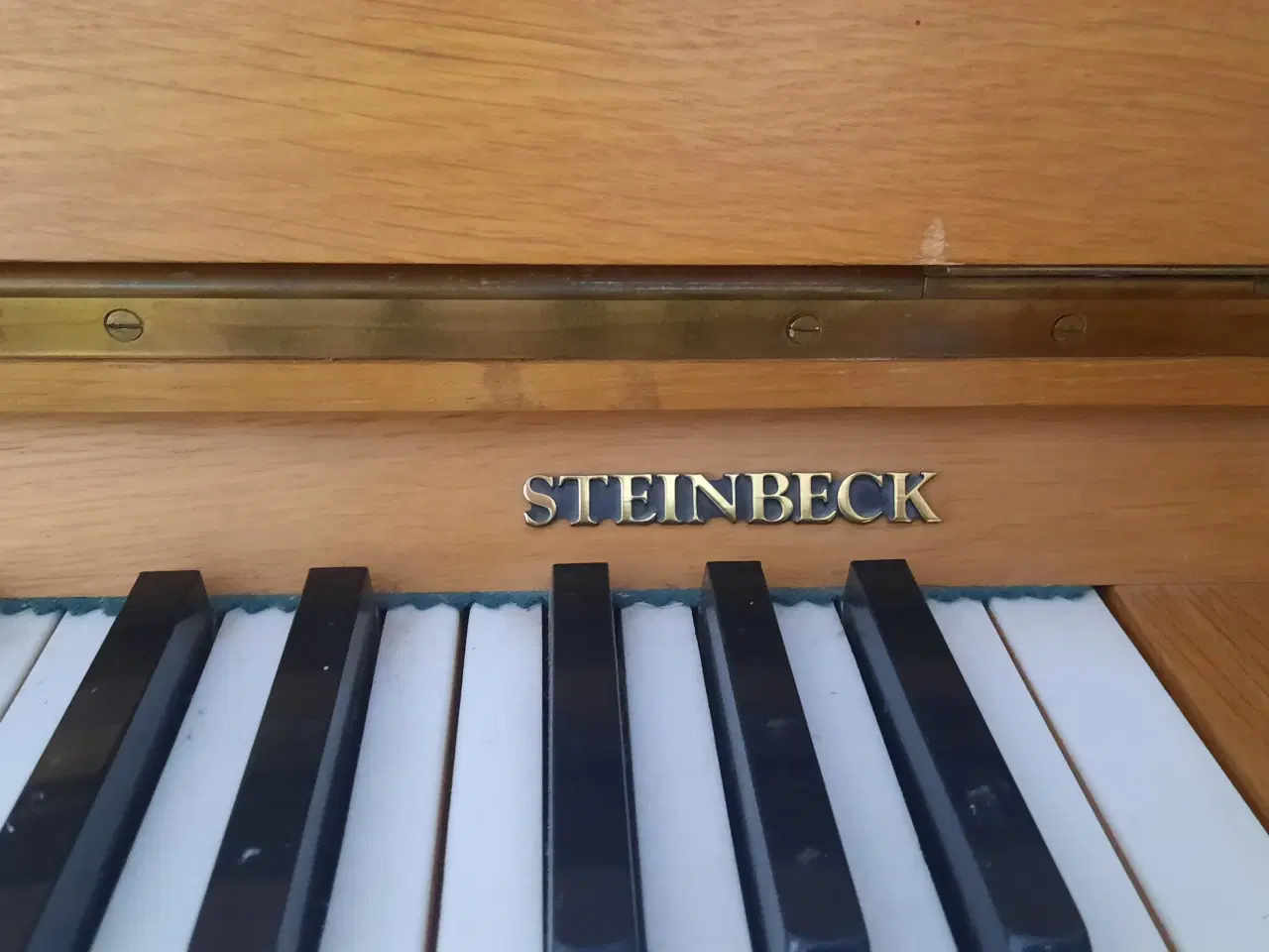 Billede 4 - Steinbeck klaver