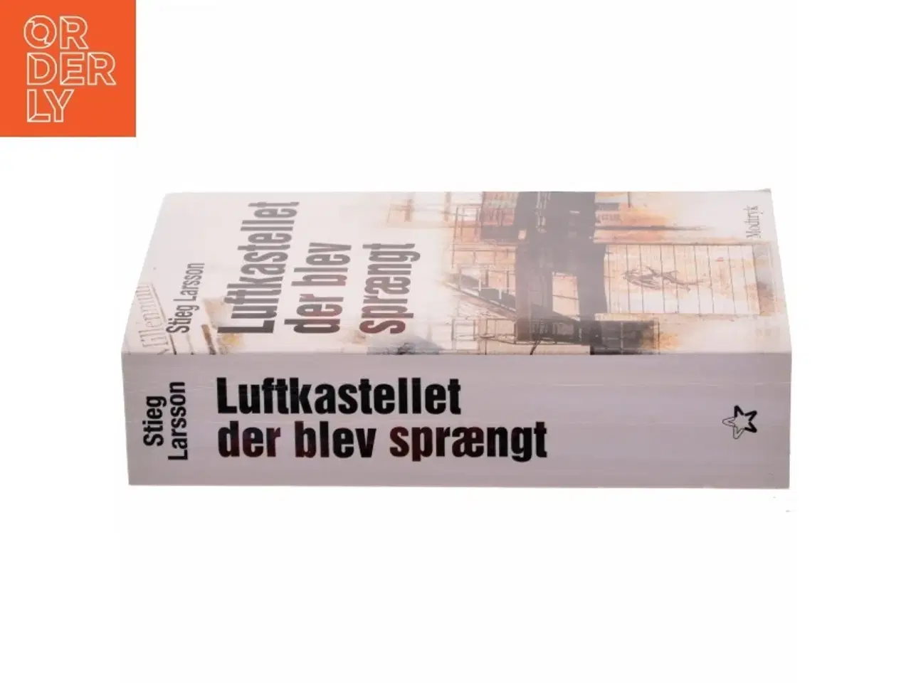 Billede 2 - Luftkastellet Der Blev Spraengt (af Stieg Larsson) [Imported] [Paperback] (Danish) (Millennium, 3. Bind) af Stieg Larsson (Bog)