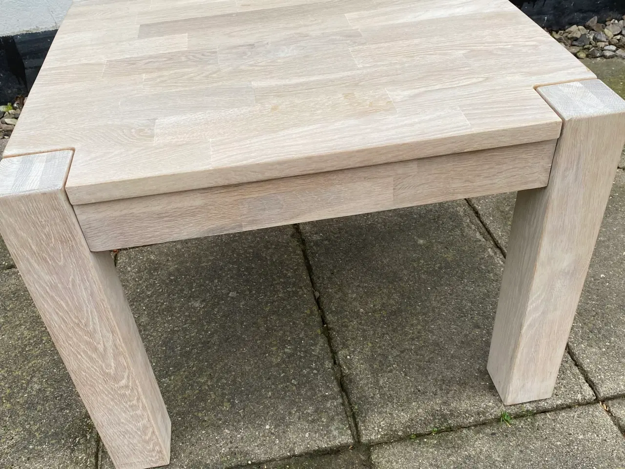 Billede 3 - Sofabord i massiv træ