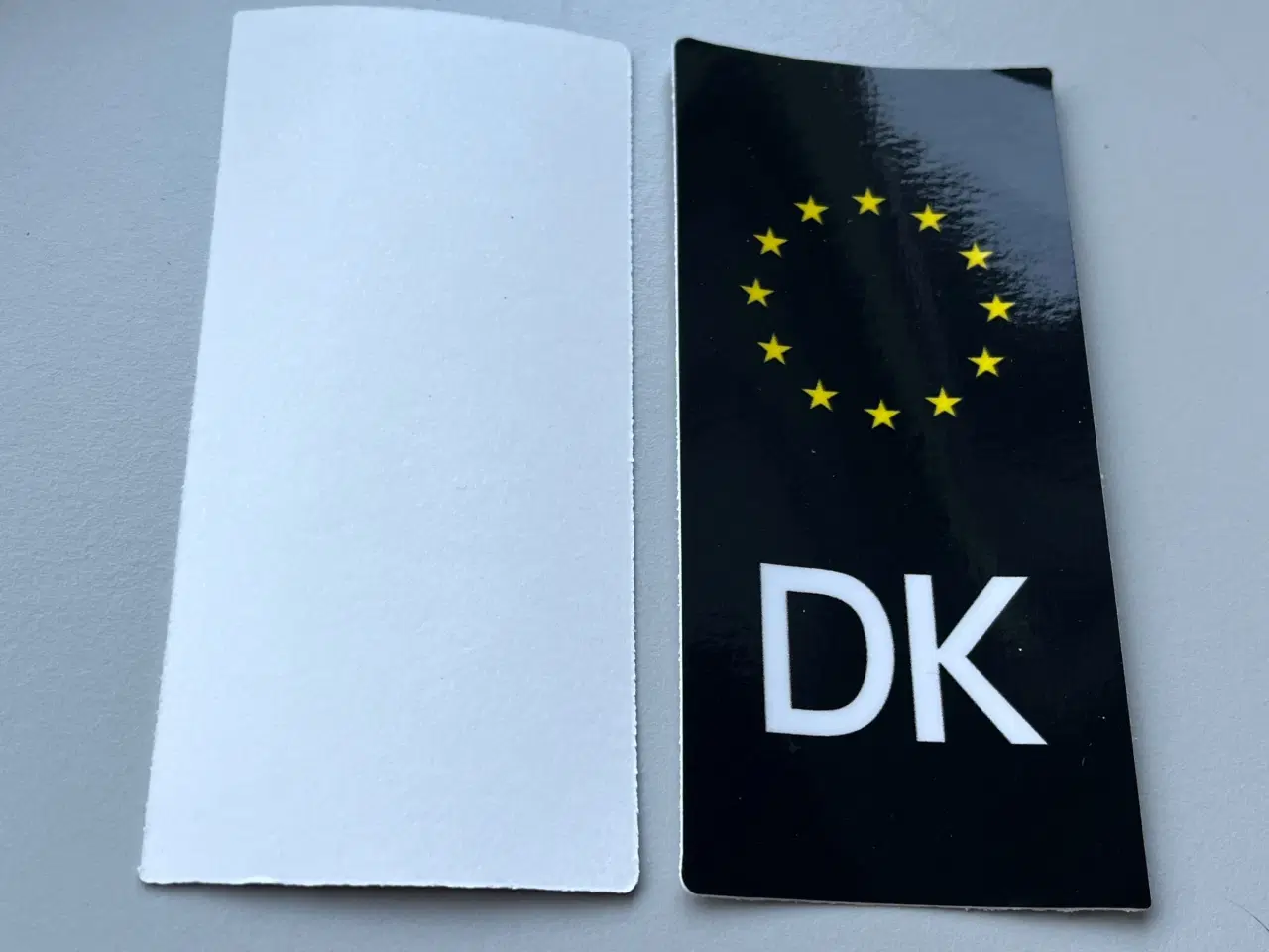 Billede 2 - Sorte DK nummerplade klistermærker
