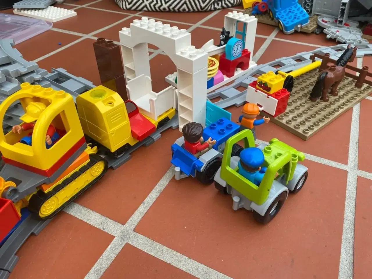 Billede 5 - Kæmpe Lego duplo kasse