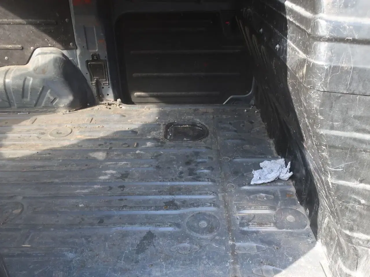 Billede 17 - Varebil HYUNDAI H1 2.5 CRDI KASSEVOGN