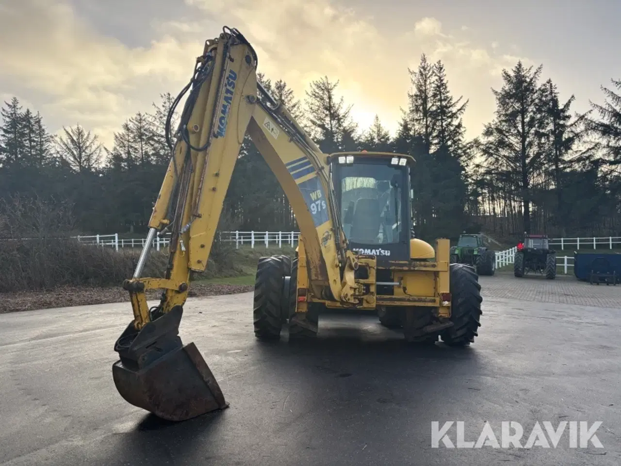 Billede 4 - Rendegraver Komatsi WB97S-5 med tvillingehjul og tilbehør