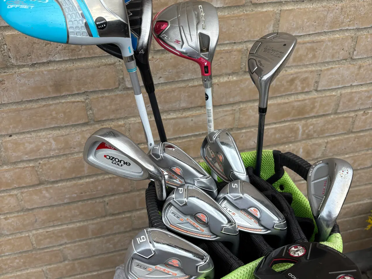 Billede 4 - Golf sæt, Dame med 12 jern / køller og bag 