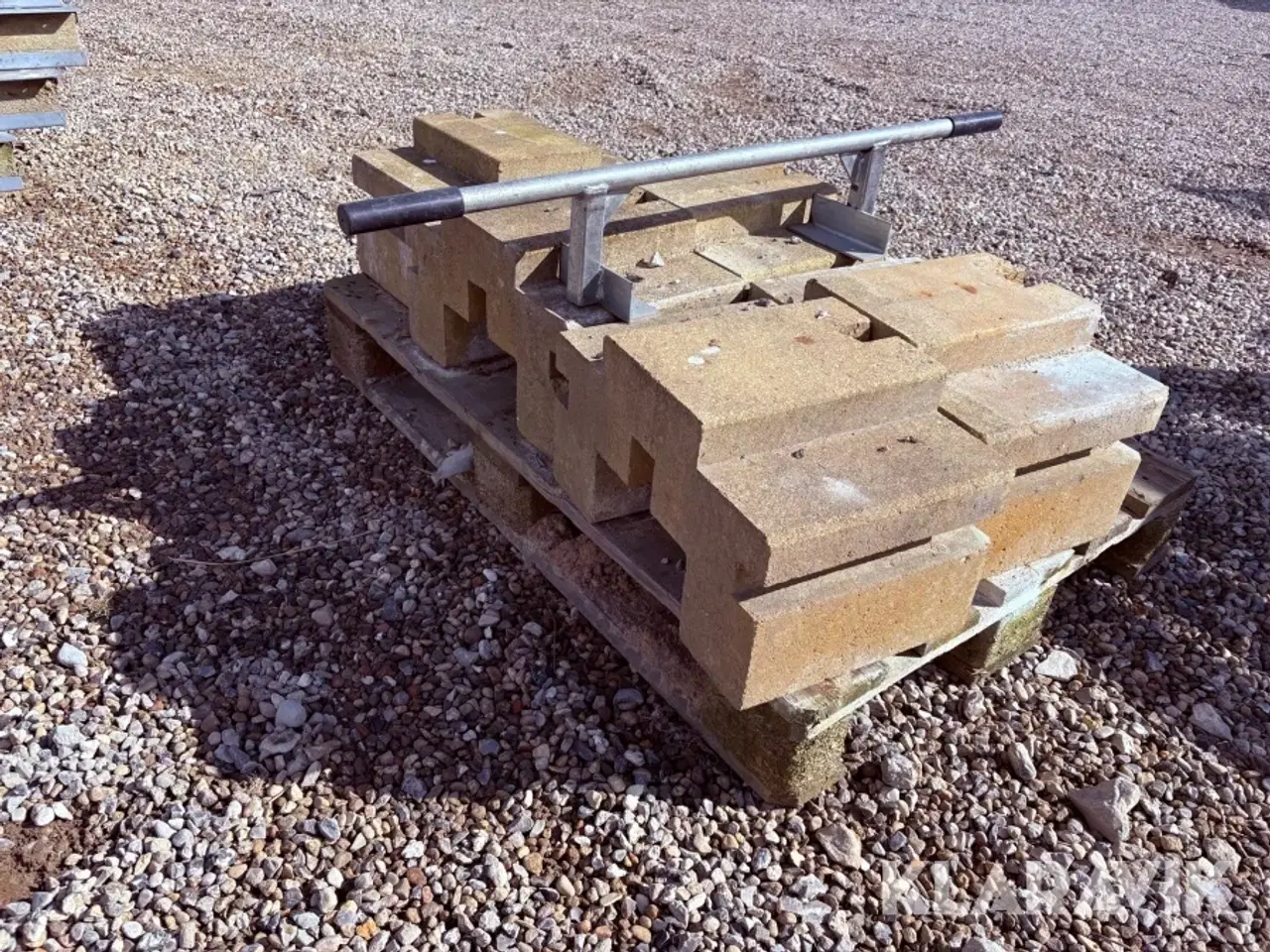 Billede 2 - Ekstravægt til mobil hegn 5styk