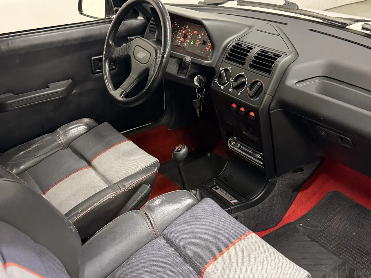 Billede 6 - Peugeot 205 1.9 Rallye look 