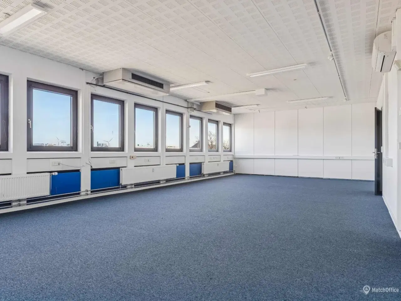 Billede 4 - Avedøre - 1.157 m² lager/showroom og kontor samt 600m² indhegnet oplagsareal.