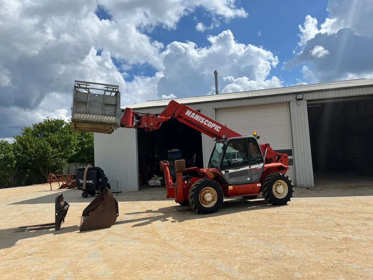 Billede 1 - Manitou med drejeled og fjernbetjening 