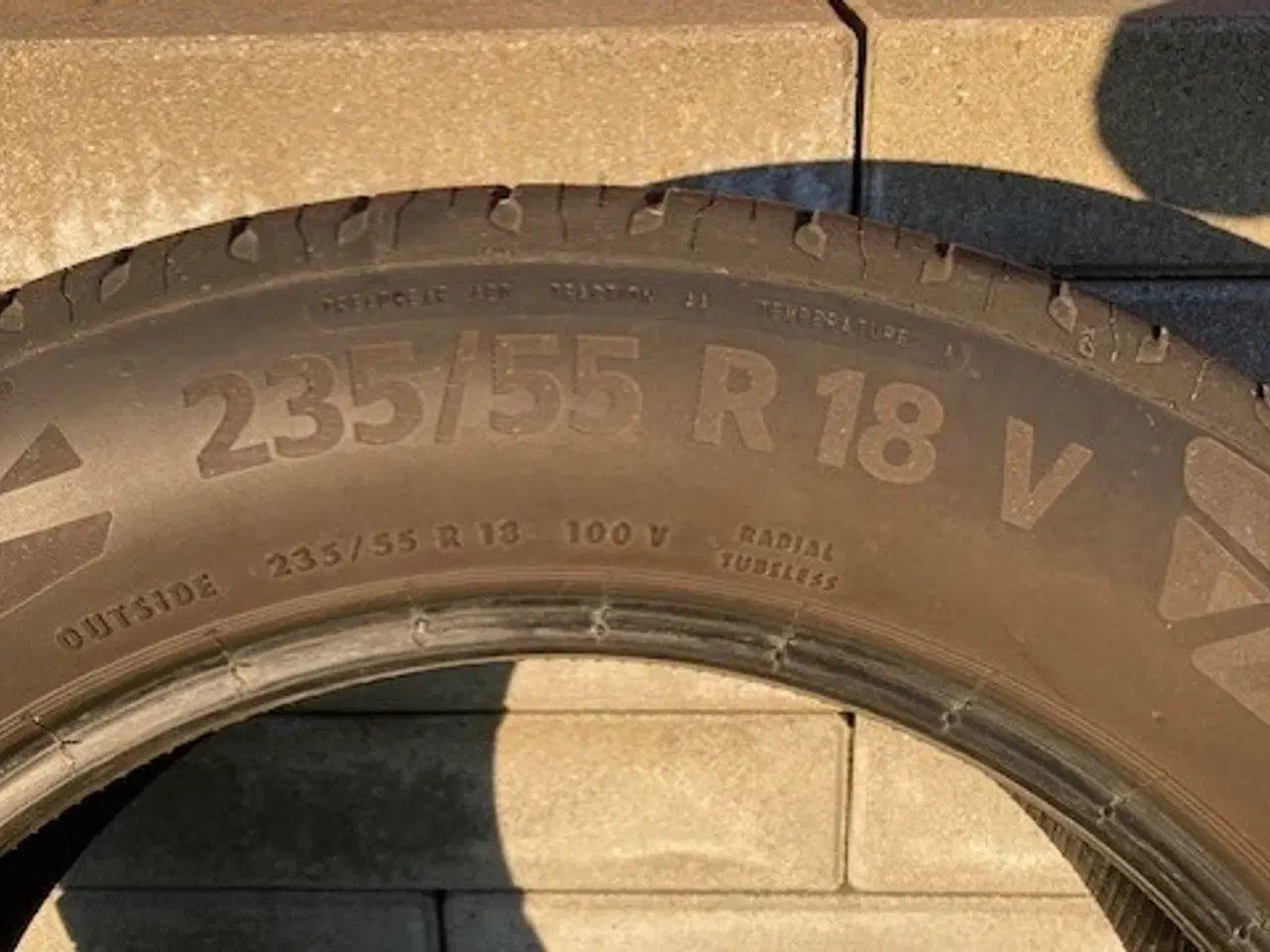 Billede 2 - 4 stk. sommerdæk Continental 18"