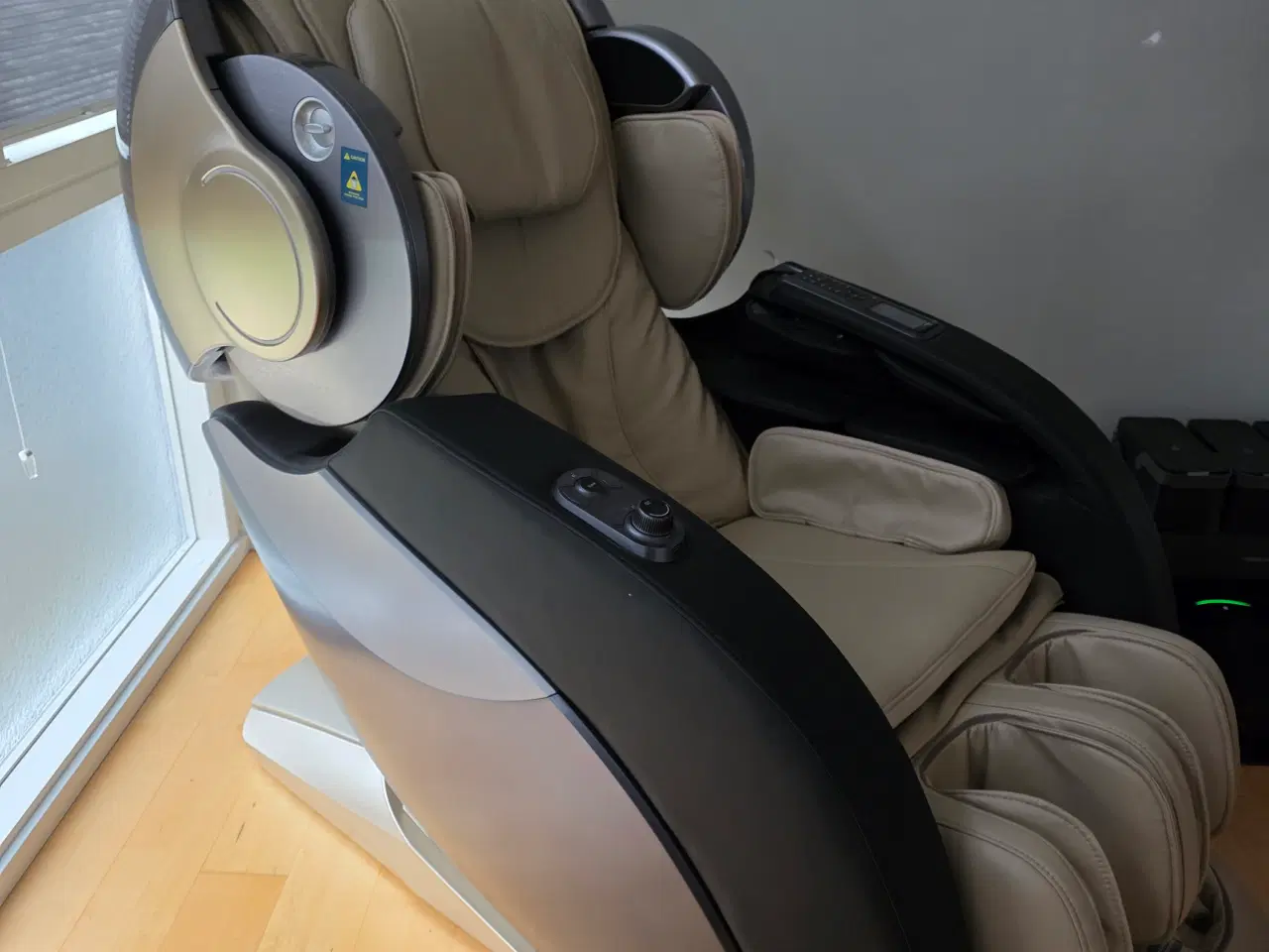 Billede 2 - Astana Premium 4D Massagestol