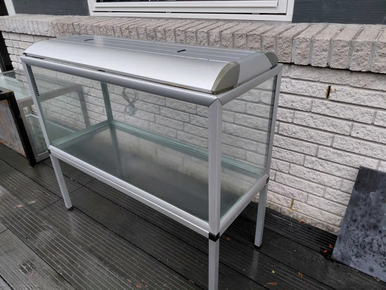 Billede 2 - Akvarier 180L