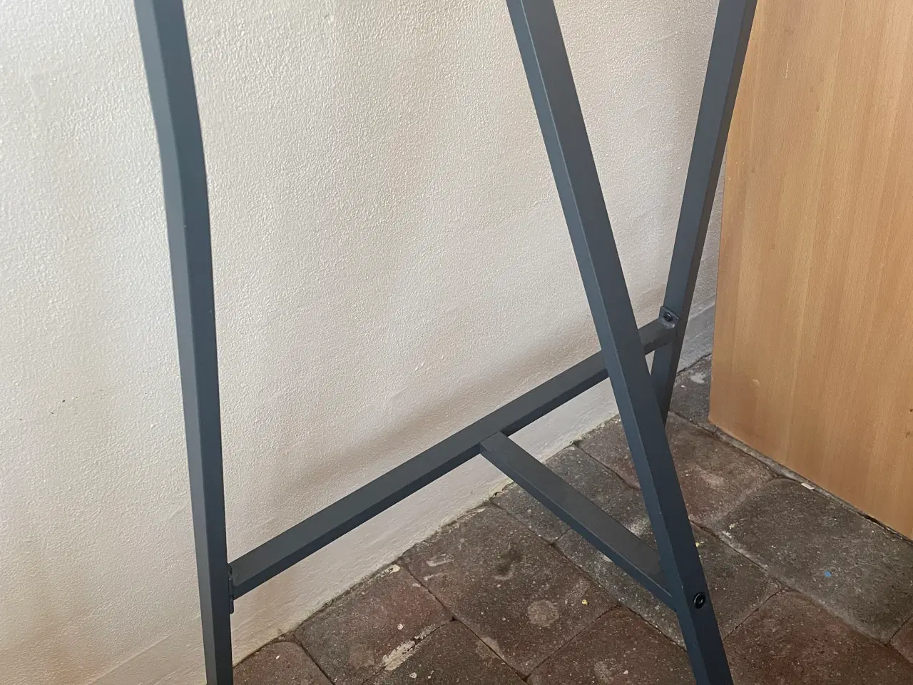 Billede 4 - Sorte metal bordben