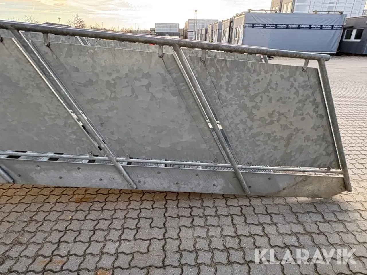 Billede 8 - Trappe med gelænder