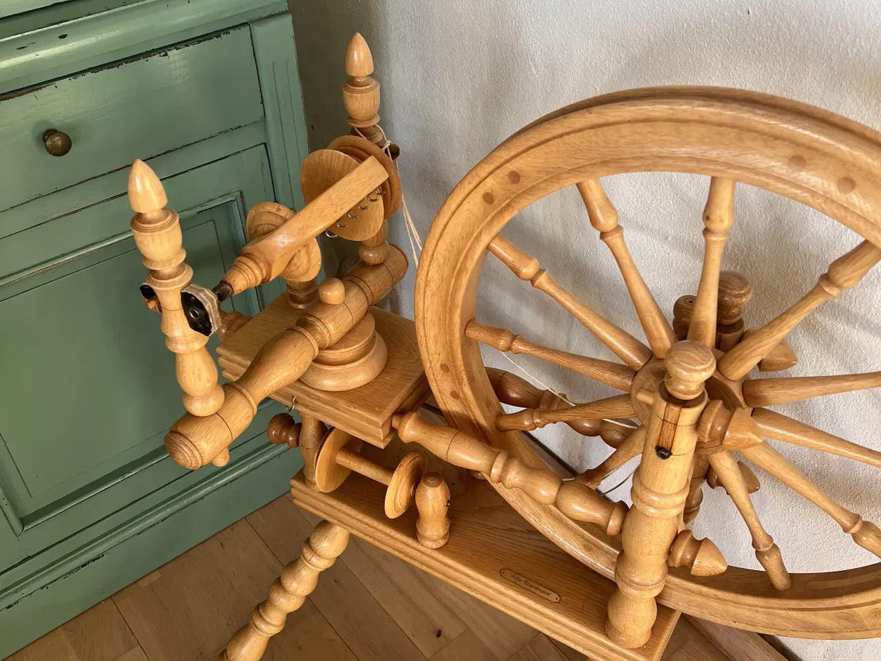Billede 2 - Fin spinderok fra Ribe trædrejeri solgt