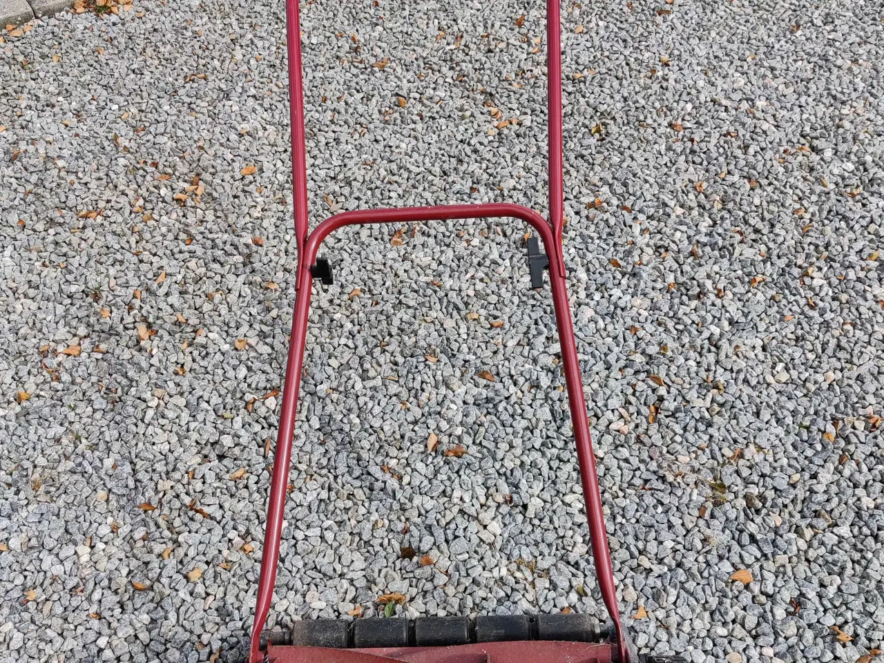 Billede 2 - Gudenå plæneklipper 