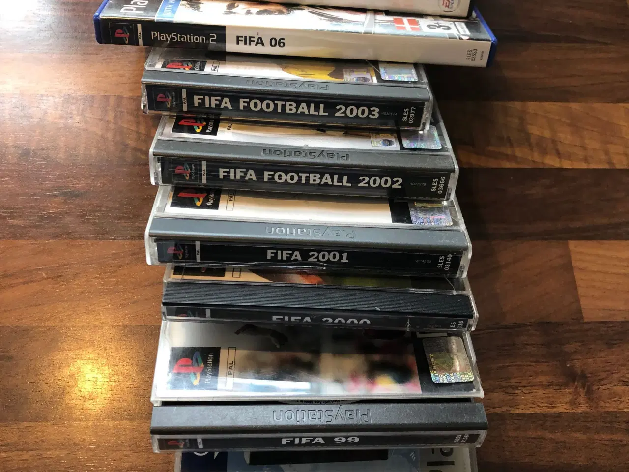 Billede 1 - PlayStation FIFA fodboldspil  samling