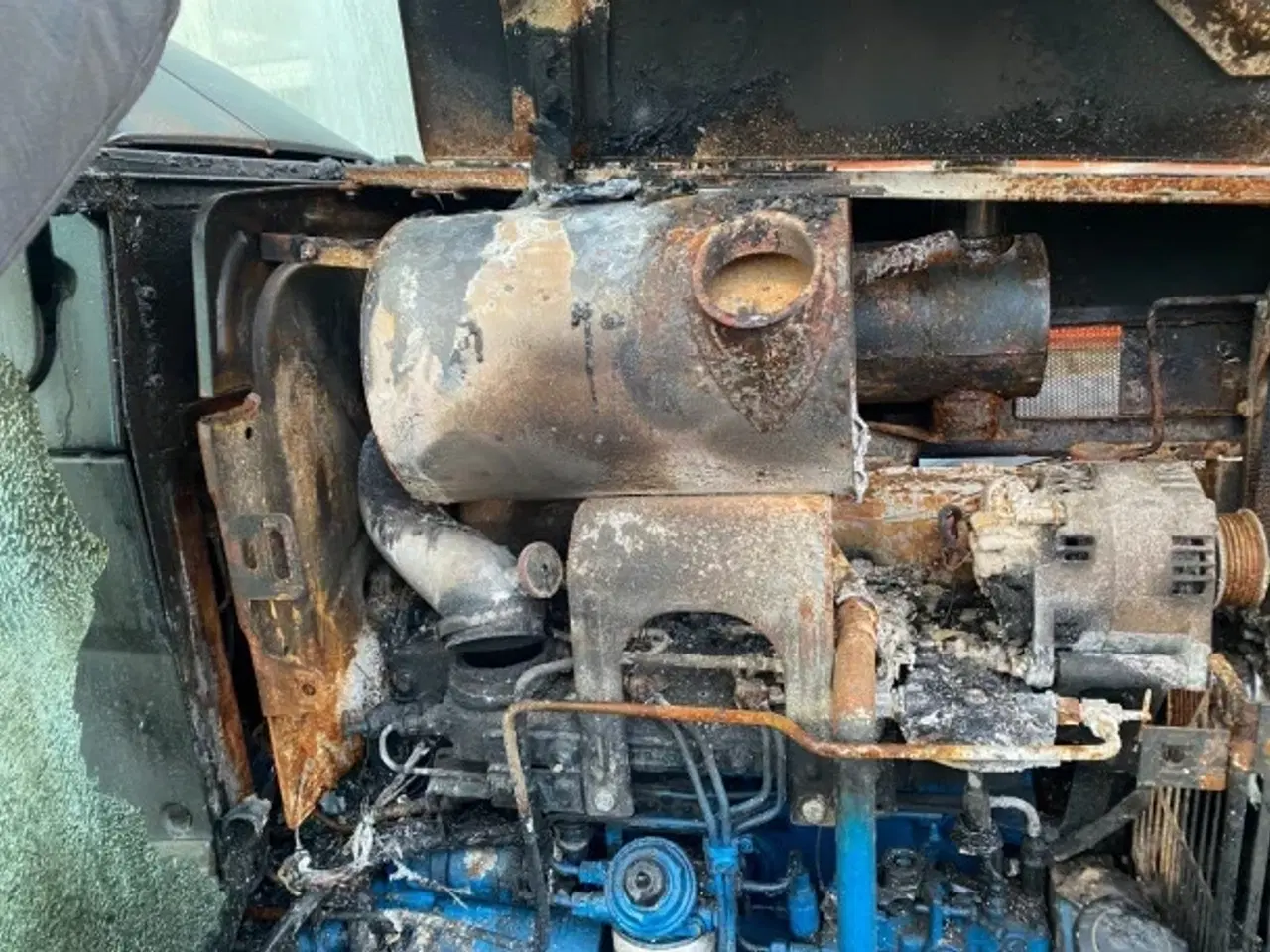 Billede 16 - Ford 6640 Sælges i dele/ for parts