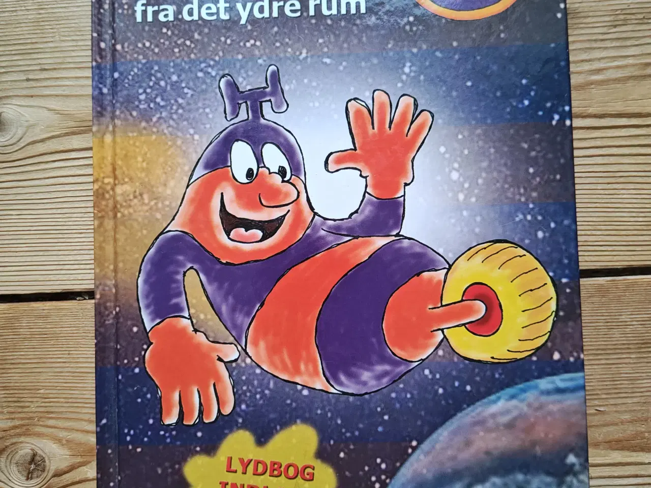 Billede 1 - Skrumpen fra det ydre rum BOG og Lyd-CD
