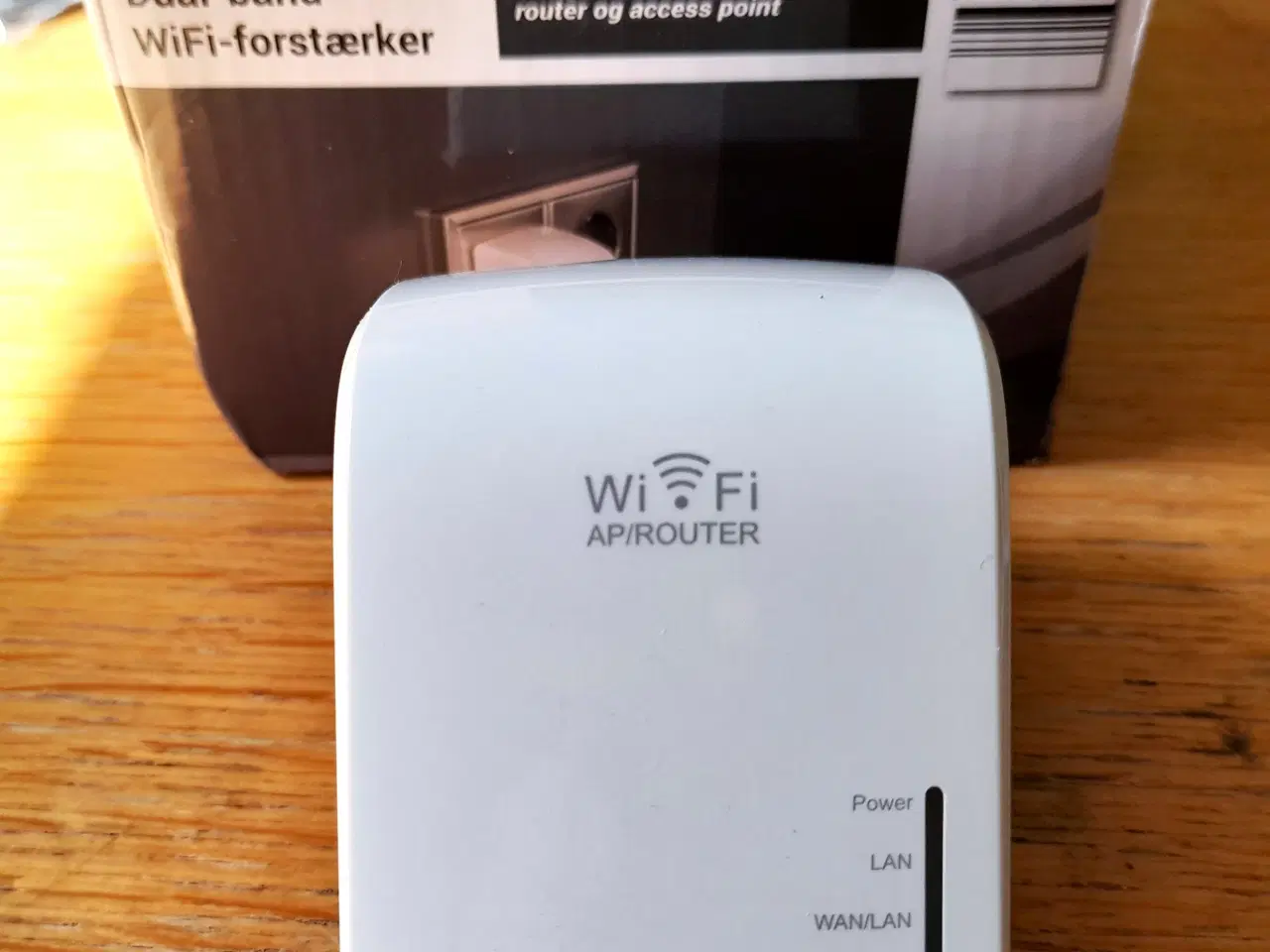 Billede 4 - MAGINON Dual-Bånd WiFi - forstæter, Router og 