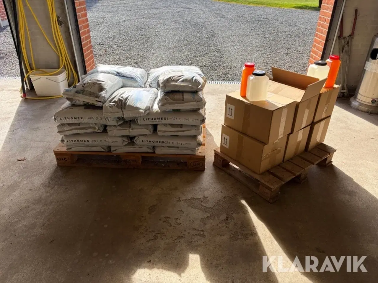 Billede 4 - Kvartsand til styrkefuger Lithomex 650kg / 27 sæt