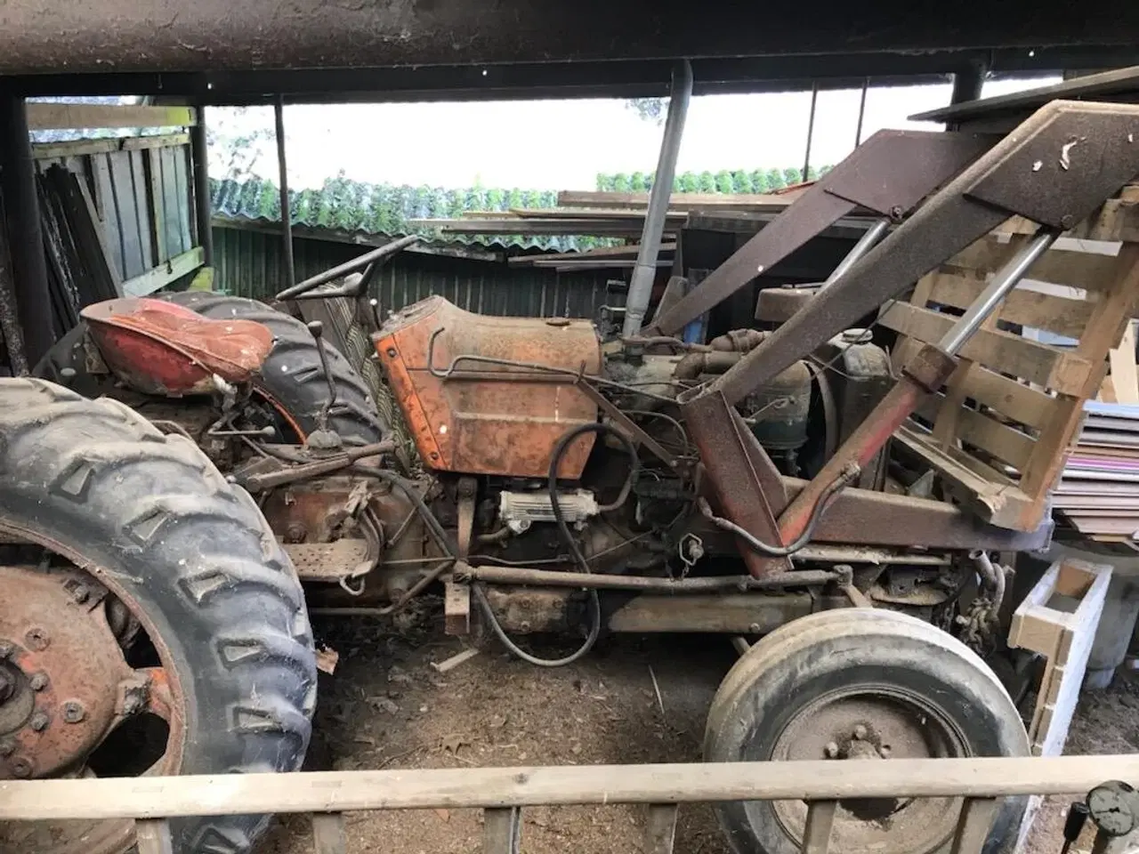 Billede 3 - Ferguson 31 og 35 benzin sælges. 🚜