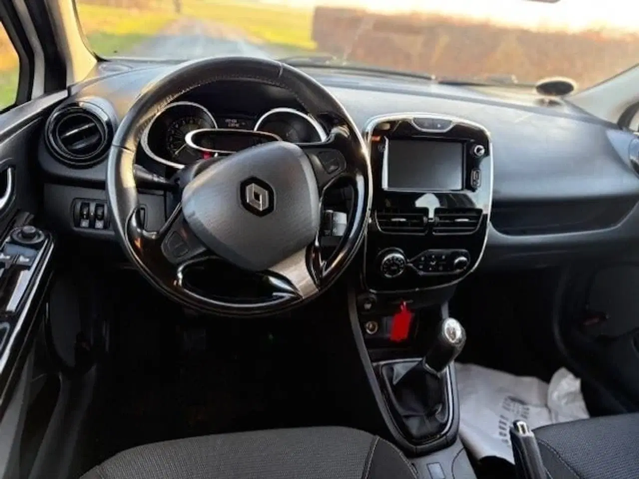 Billede 8 - Renault Clio IV 0,9 TCe 90 Expression Sport Tourer