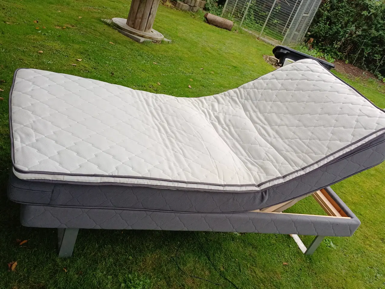 Billede 3 - Elevation seng