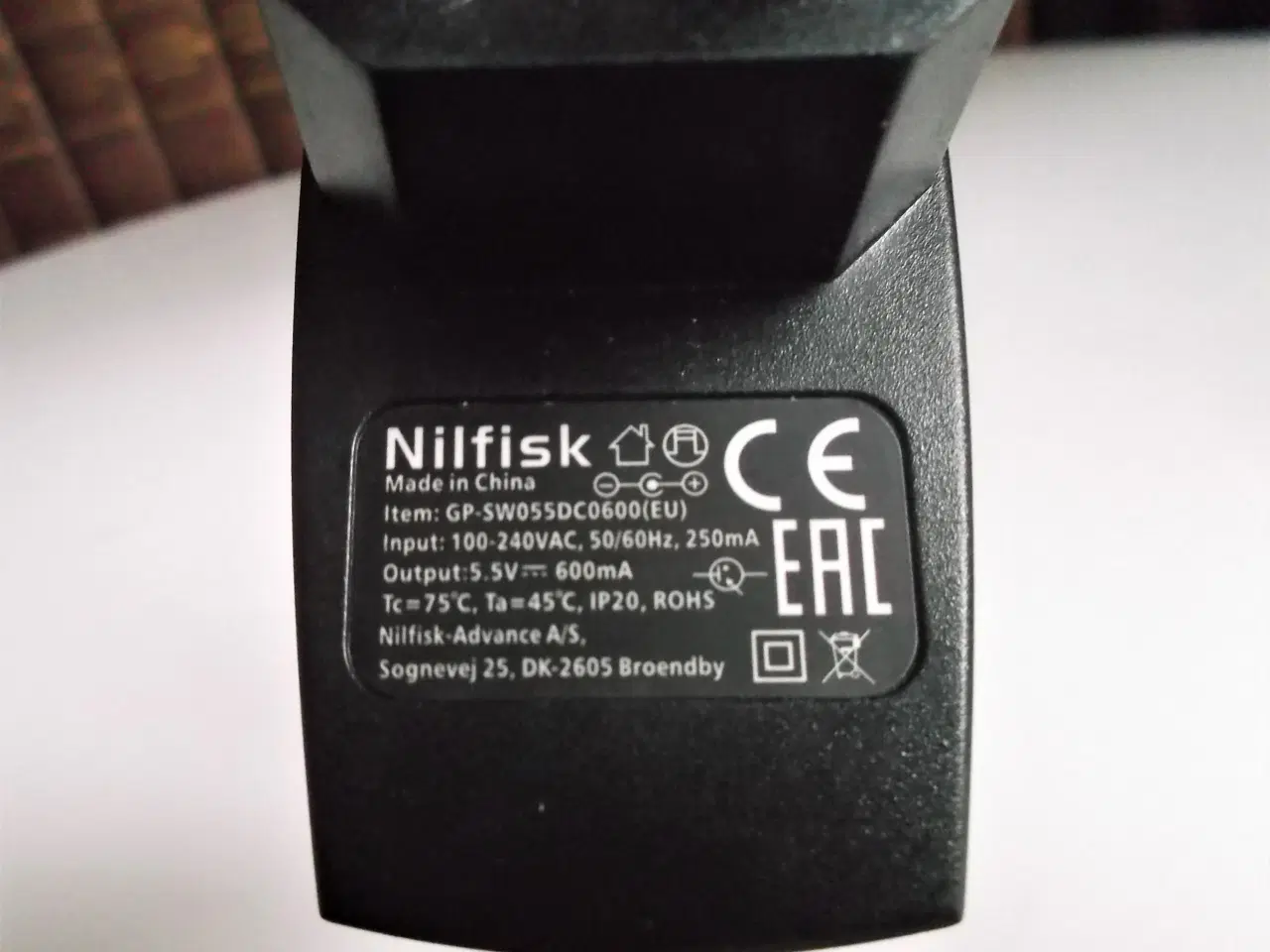 Billede 2 - Strømforsyning / lader Nilfisk GP-SW055DC0600(EU)