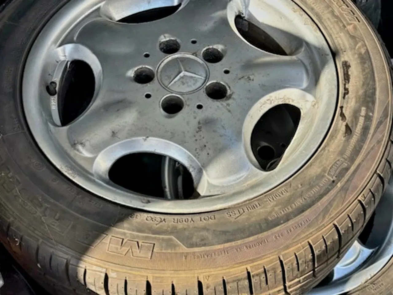 Billede 1 - Mercedes 16" originalr fælge med dæk