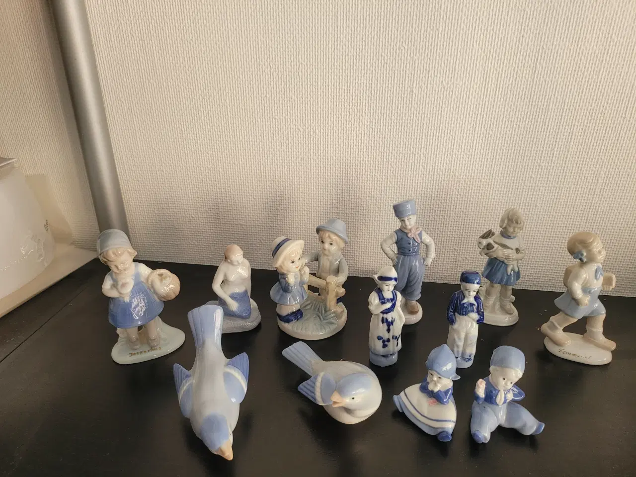 Billede 1 - Porcelæn figur 12 stk