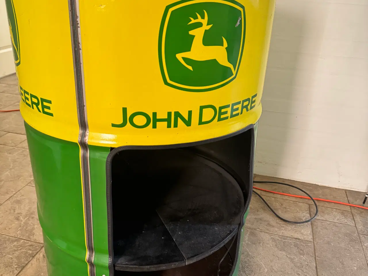 Billede 2 - John Deere olietønde bar